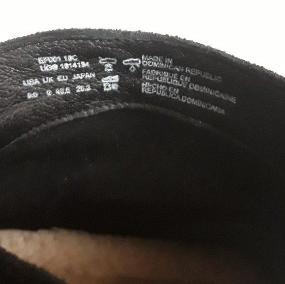 UGG Black Wright Belted Ankle Boots 9.5 Boho - Picture 5 of 8